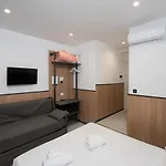 Mia Angioino Guest house